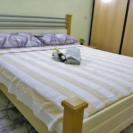 Duplex With Mountain View, Near Mall, Free Wifi Apartmán Skopje